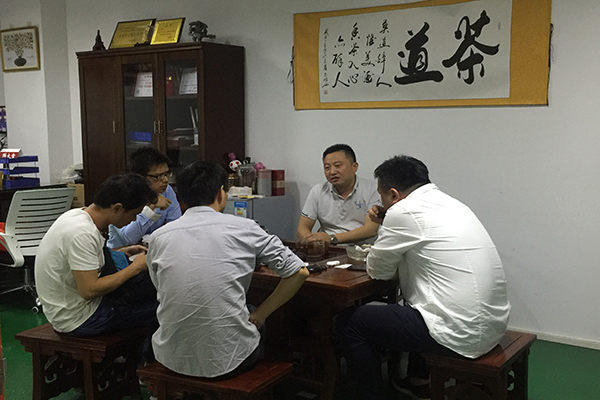 深圳注塑模具廠——這家藍(lán)牙耳機(jī)模具做得好！