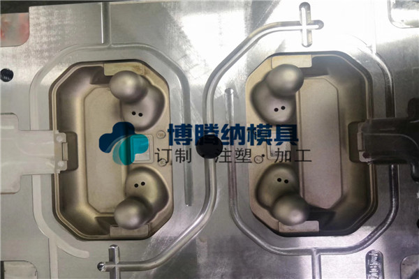 博騰納耳機(jī)模具廠(chǎng)——13年專(zhuān)注為客戶(hù)提供私模定制服務(wù)